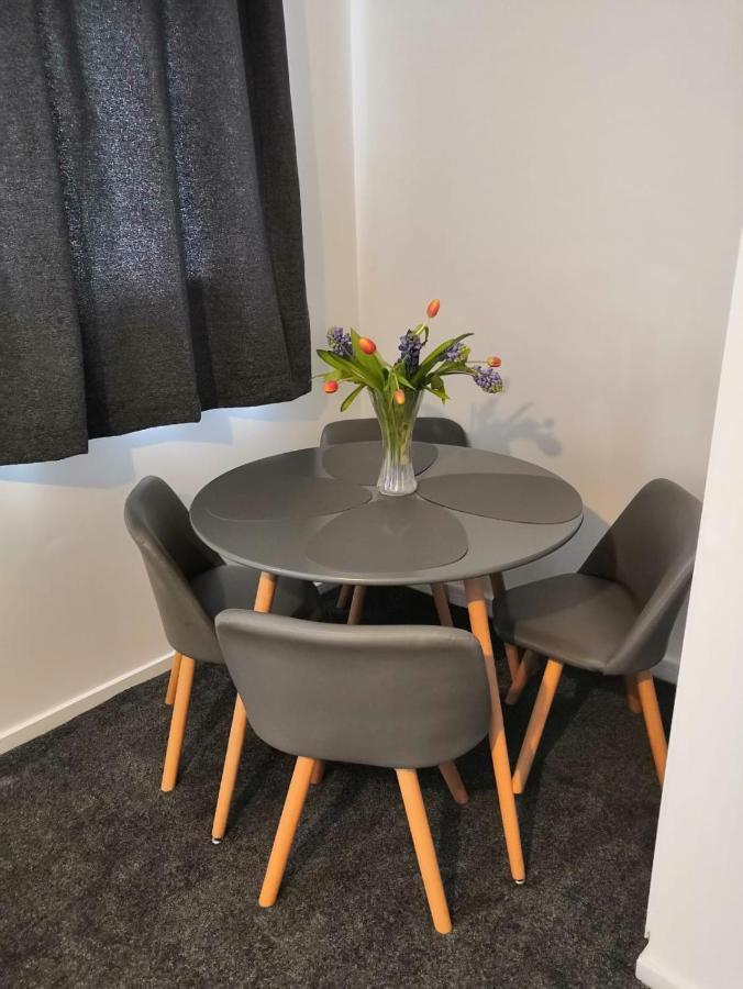 Delight Apartment, Close To Excel, London City Airport & O2! Esterno foto